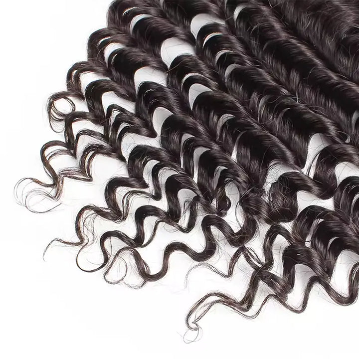 Perruques en cheveux humains ondulés profonds avec dentelle transparente 13x4 