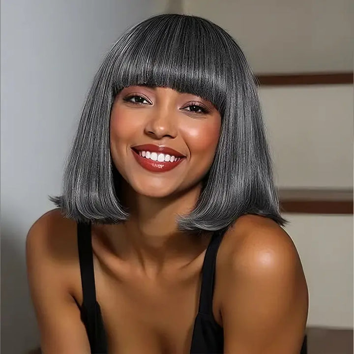 Perruque en cheveux humains lisses avec dentelle frontale transparente 13x4 