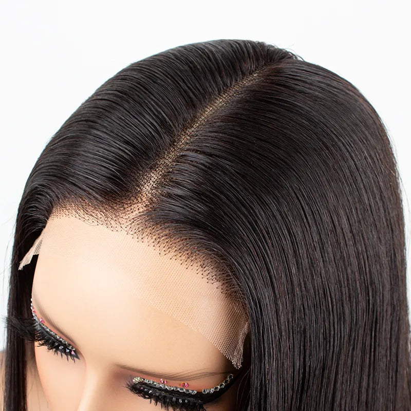 Perruque en cheveux humains lisses avec dentelle frontale transparente 13x4 