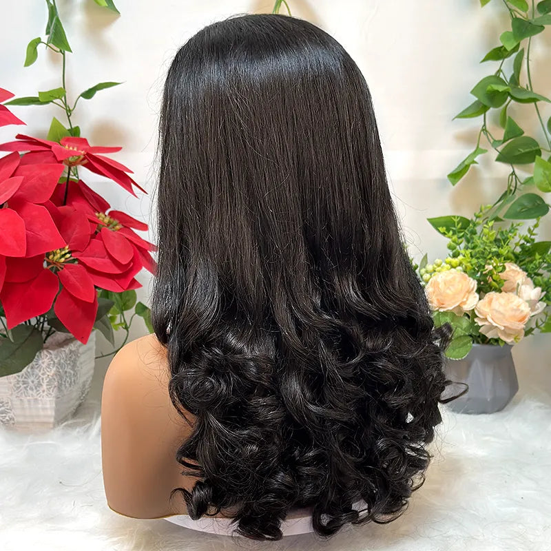Perruque en dentelle transparente Pear Roll 13x4 - 100 % cheveux humains, couleur naturelle - 18 pouces 
