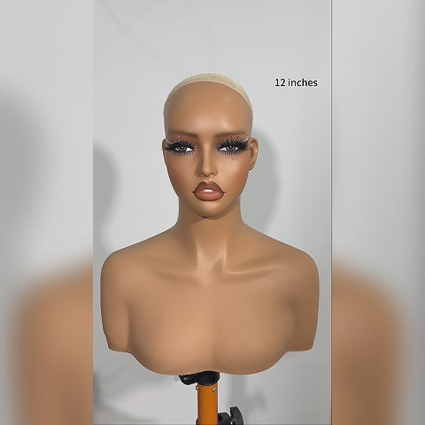Perruque courte en cheveux humains raides avec frange #1B 